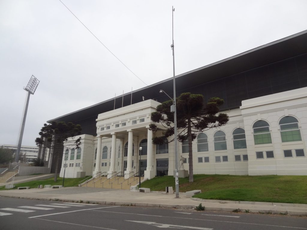 Estadio Elías Figueroa Brander